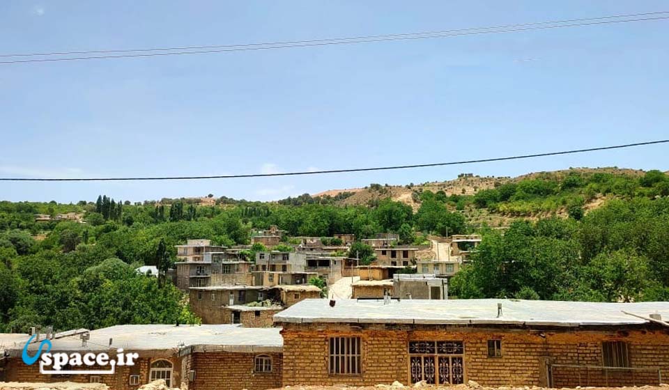 چشم انداز اقامتگاه بوم گردی بابا خان - سپیدان - روستای کهکران